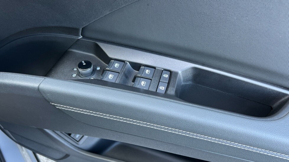 Used Audi Q4 e-tron 2024 for sale - 76079409: Photo 28