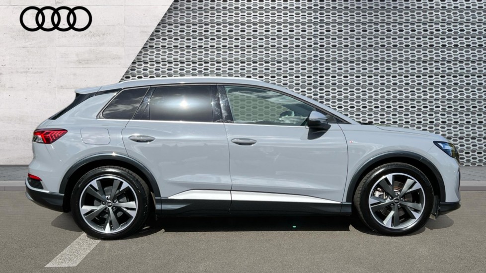 Used Audi Q4 e-tron 2024 for sale - 76079409: Photo 4