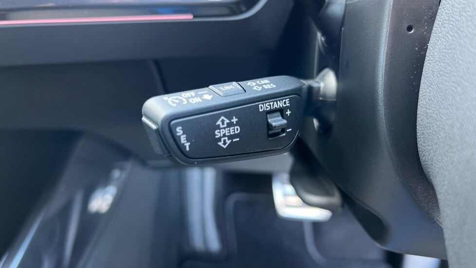 Used Audi Q4 e-tron 2024 for sale - 76079409: Photo 49