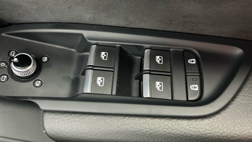 Used Audi Q5 2022 for sale - 76501399: Photo 41