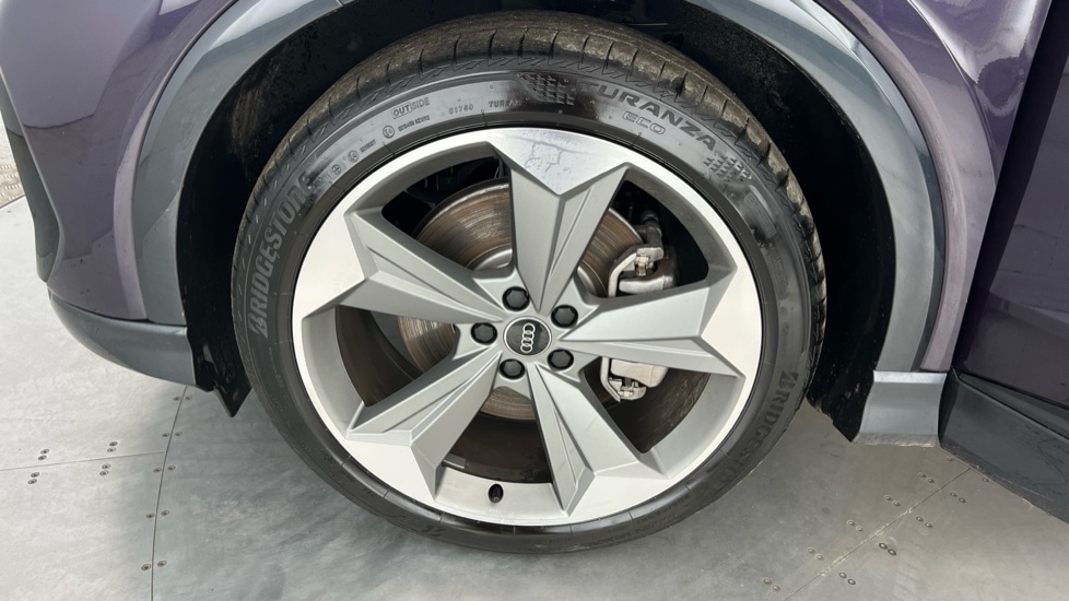 Used Audi Q4 e-tron 2024 for sale - 76552296: Photo 21