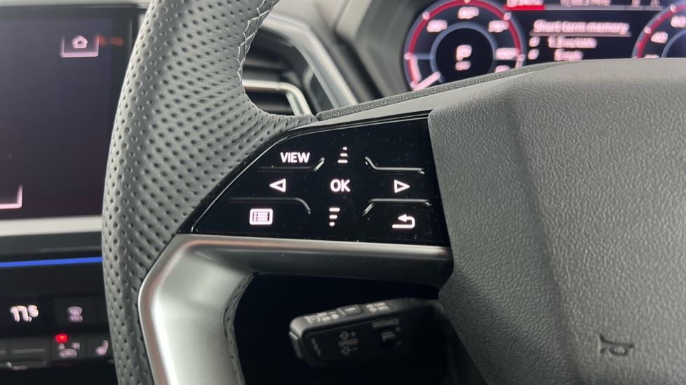 Used Audi Q4 e-tron 2024 for sale - 76552296: Photo 28