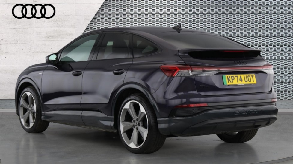 Used Audi Q4 e-tron 2024 for sale - 76552296: Photo 3