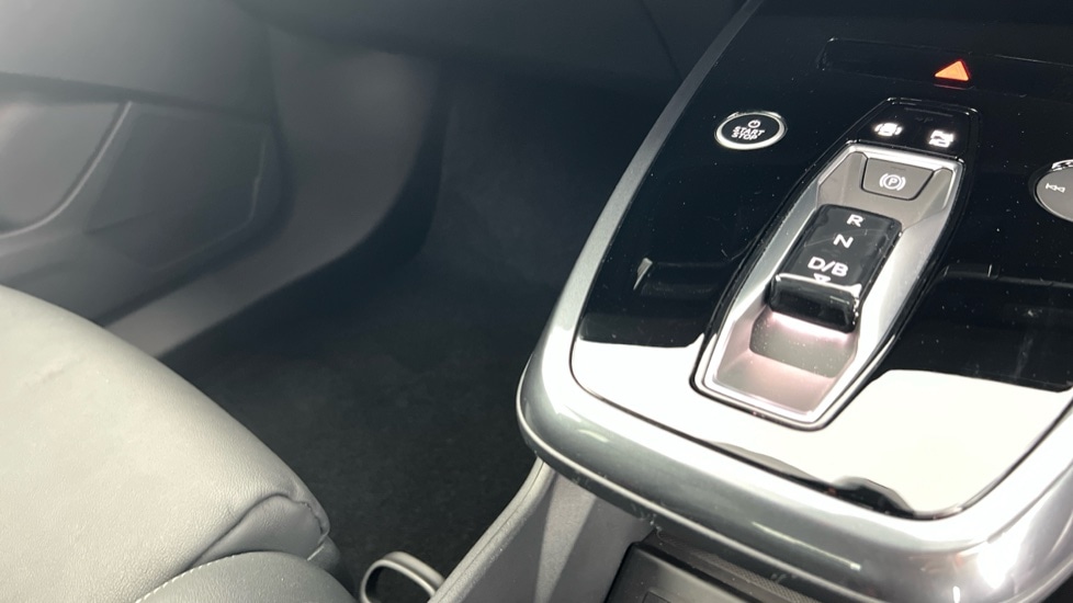 Used Audi Q4 e-tron 2024 for sale - 76552296: Photo 34