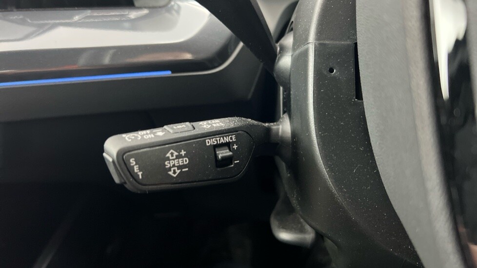 Used Audi Q4 e-tron 2024 for sale - 76552296: Photo 39