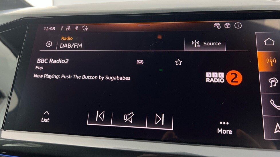 Used Audi Q4 e-tron 2024 for sale - 76552296: Photo 43