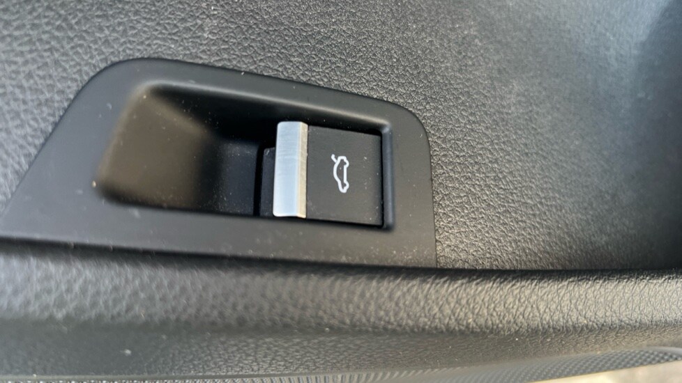 Used Audi Q7 2021 for sale - 76079103: Photo 47