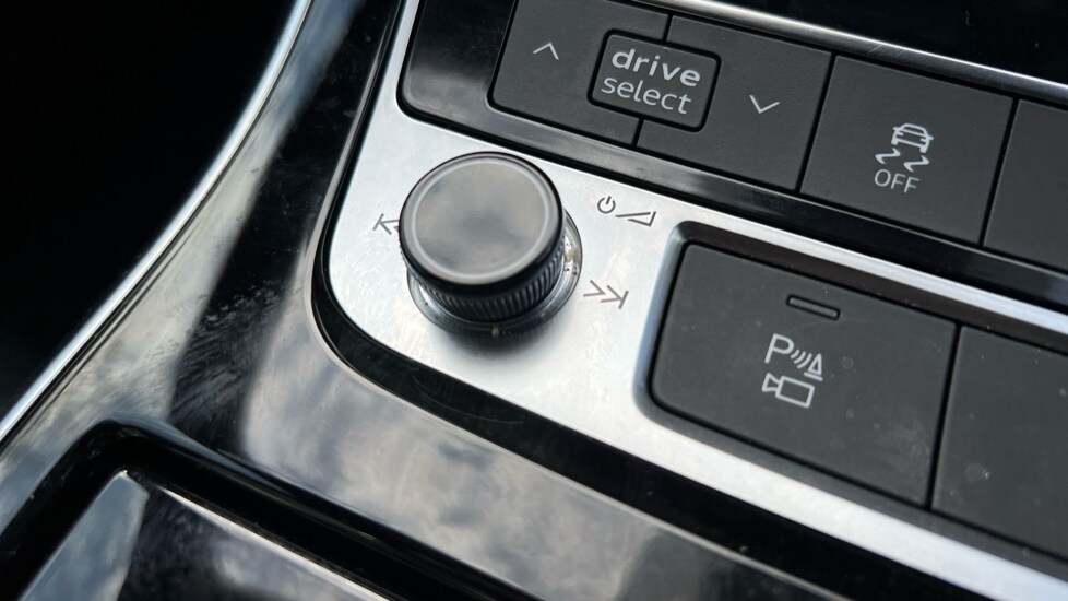Used Audi Q7 2021 for sale - 76079103: Photo 62