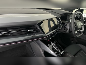 Used Audi Q4 e-tron 2025 for sale - 75946815: Photo