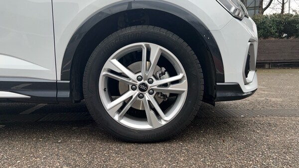 Used Audi Q3 2024 for sale - 73737764: Photo 5