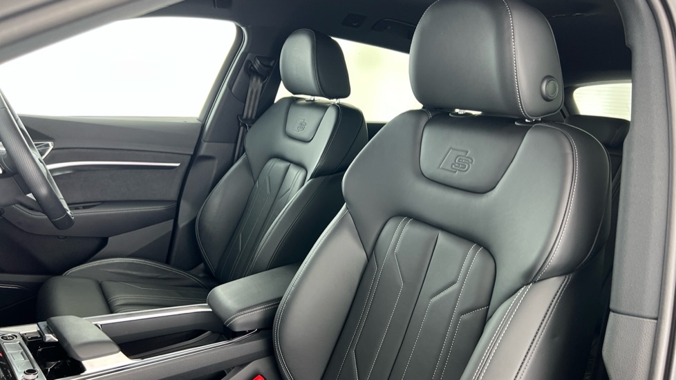 Used Audi Q8 2024 for sale - 76447227: Photo 17