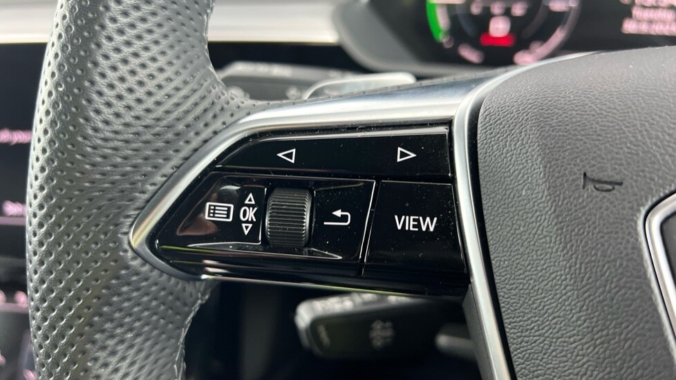 Used Audi Q8 2024 for sale - 76447227: Photo 28