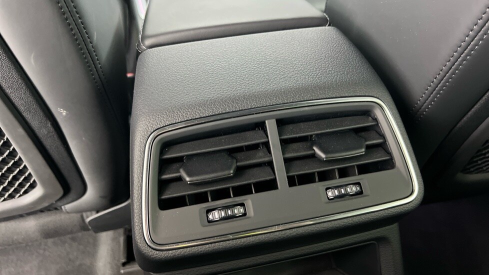 Used Audi Q8 2024 for sale - 76447227: Photo 35