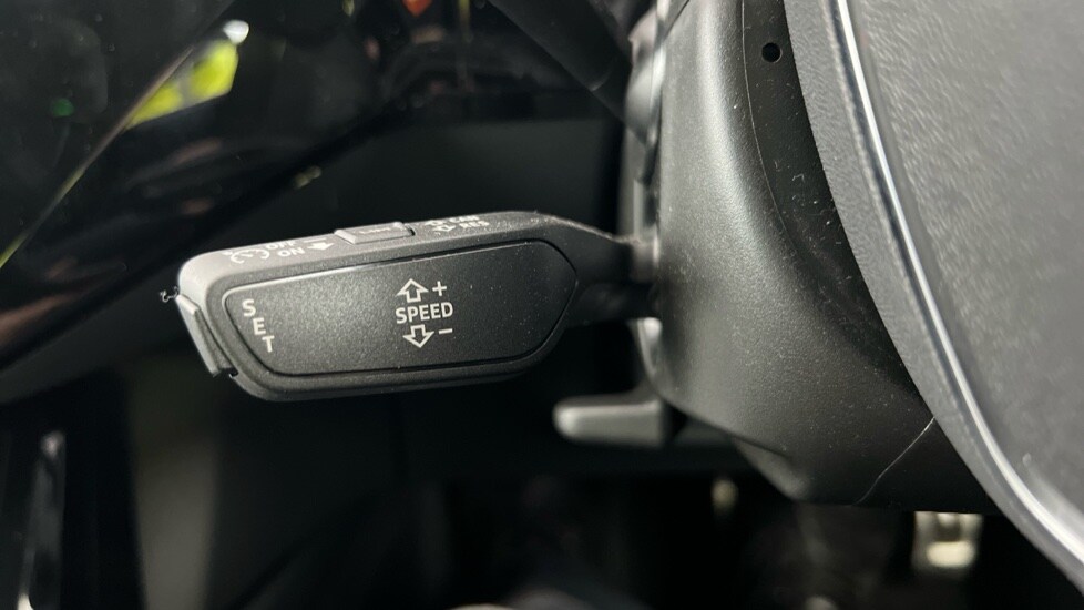 Used Audi Q8 2024 for sale - 76447227: Photo 41