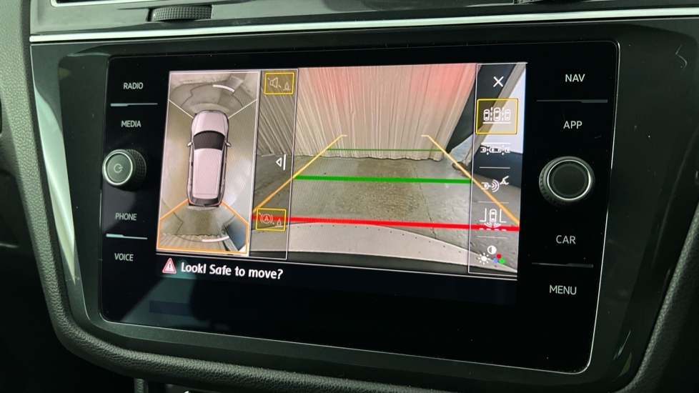 Used Volkswagen Tiguan 2020 for sale - 76375597: Photo 31