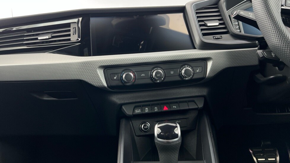 Used Audi A1 2025 for sale - 76954213: Photo 13