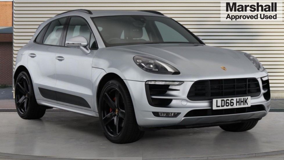 Used Porsche Macan 2016 for sale - 75996811: Photo 1