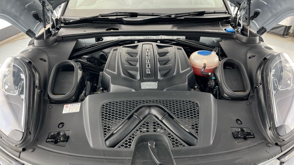 Used Porsche Macan 2016 for sale - 75996811: Photo 16