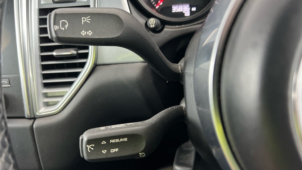 Used Porsche Macan 2016 for sale - 75996811: Photo 25