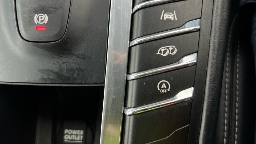 Used Porsche Macan 2016 for sale - 75996811: Photo 45