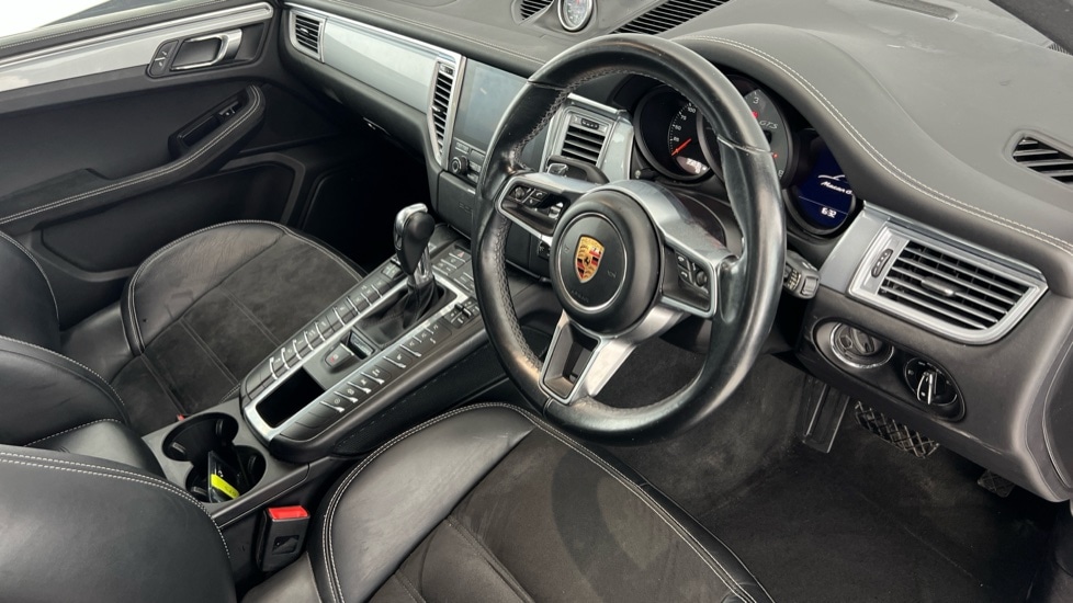 Used Porsche Macan 2016 for sale - 75996811: Photo 9