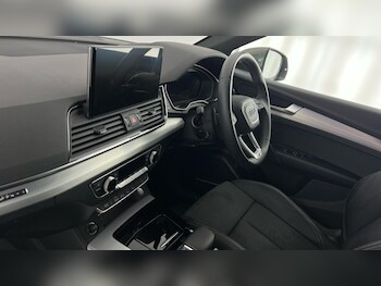 Used Audi Q5 2024 for sale - 76459074: Photo