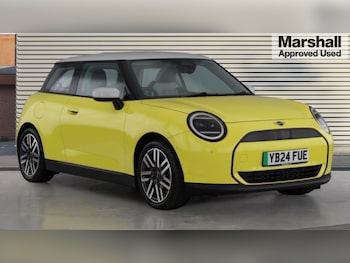 Used MINI Cooper 2024 for sale - 76750081: Photo