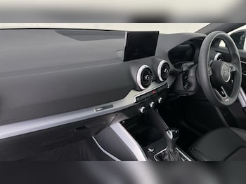Used Audi Q2 2024 for sale - 76015218: Photo