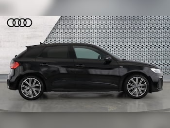Used Audi A1 2023 for sale - 76130820: Photo