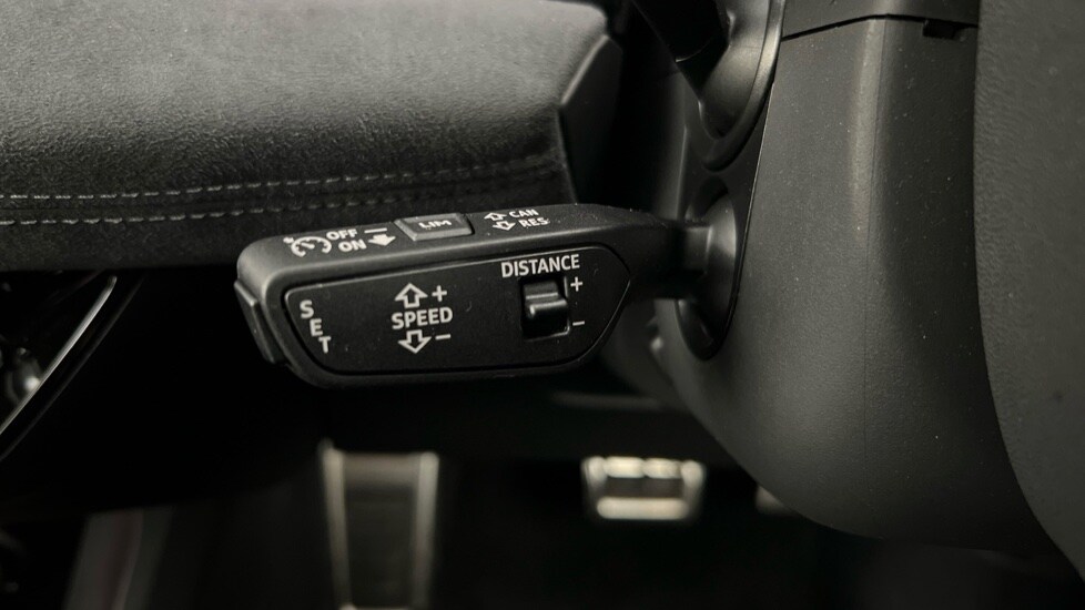 Used Audi Q6 e-tron 2025 for sale - 76804128: Photo 36