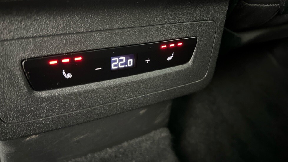 Used Audi Q6 e-tron 2025 for sale - 76804128: Photo 38