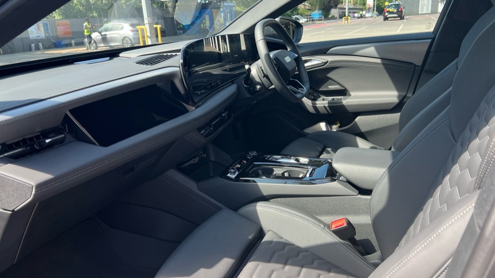 Used Audi A6 2025 for sale - 77057867: Photo 2