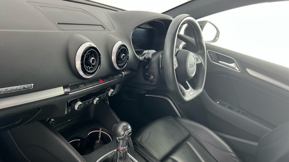 Used Audi A3 2019 for sale - 76415141: Photo 2