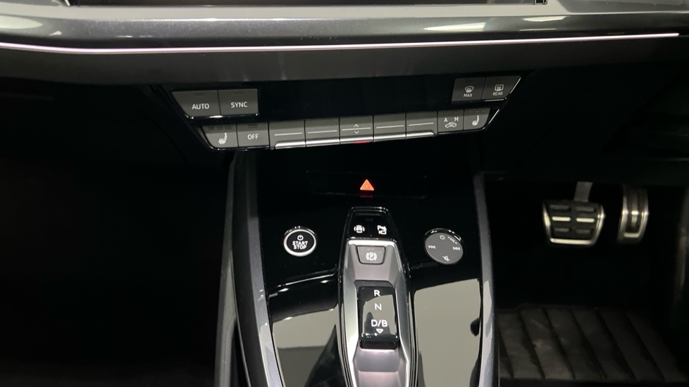 Used Audi Q4 e-tron 2025 for sale - 76773276: Photo 16