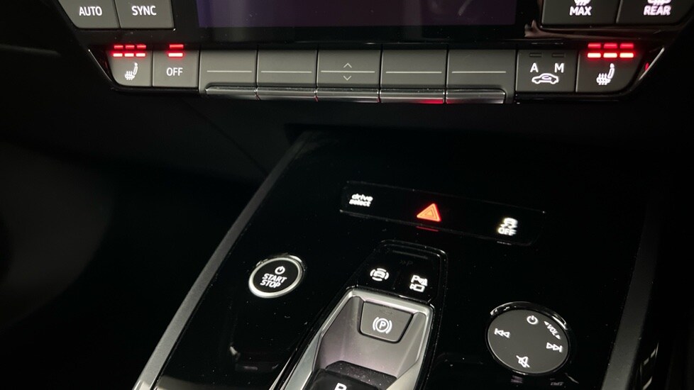 Used Audi Q4 e-tron 2025 for sale - 76773276: Photo 36