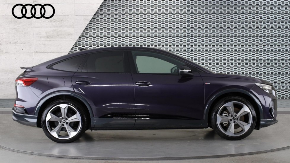 Used Audi Q4 e-tron 2025 for sale - 76773276: Photo 4