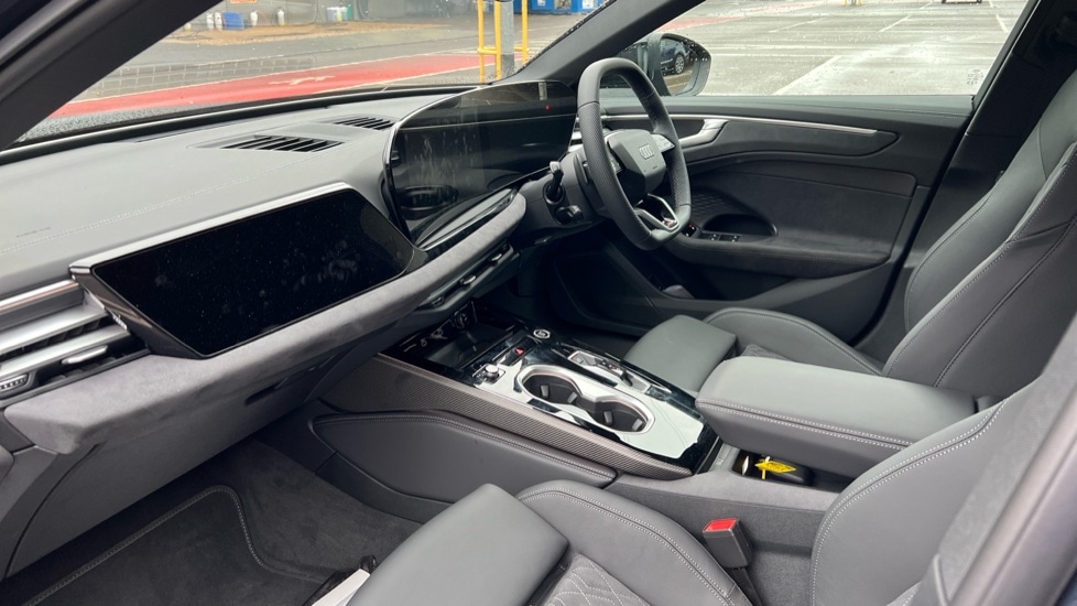 Used Audi A6 2025 for sale - 77067822: Photo 2