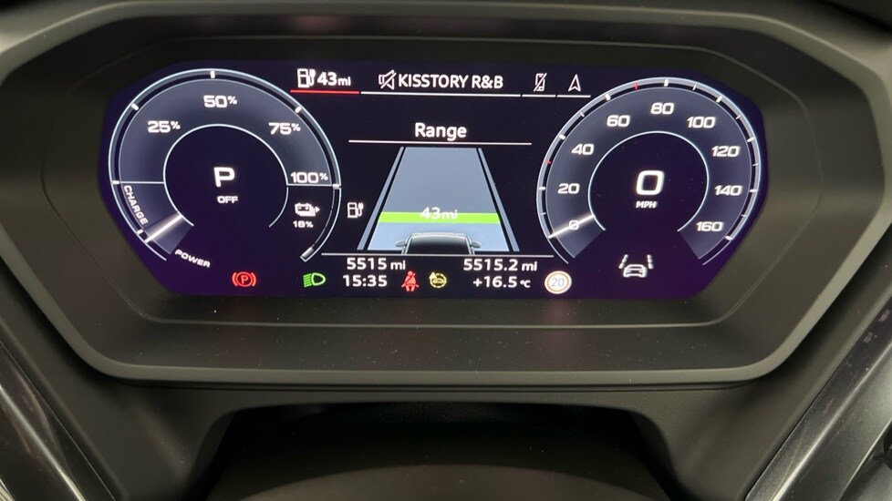 Used Audi Q4 e-tron 2024 for sale - 76937510: Photo 14