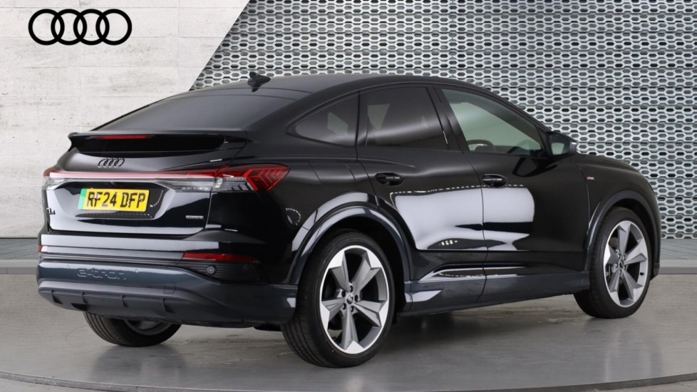 Used Audi Q4 e-tron 2024 for sale - 76937510: Photo 8