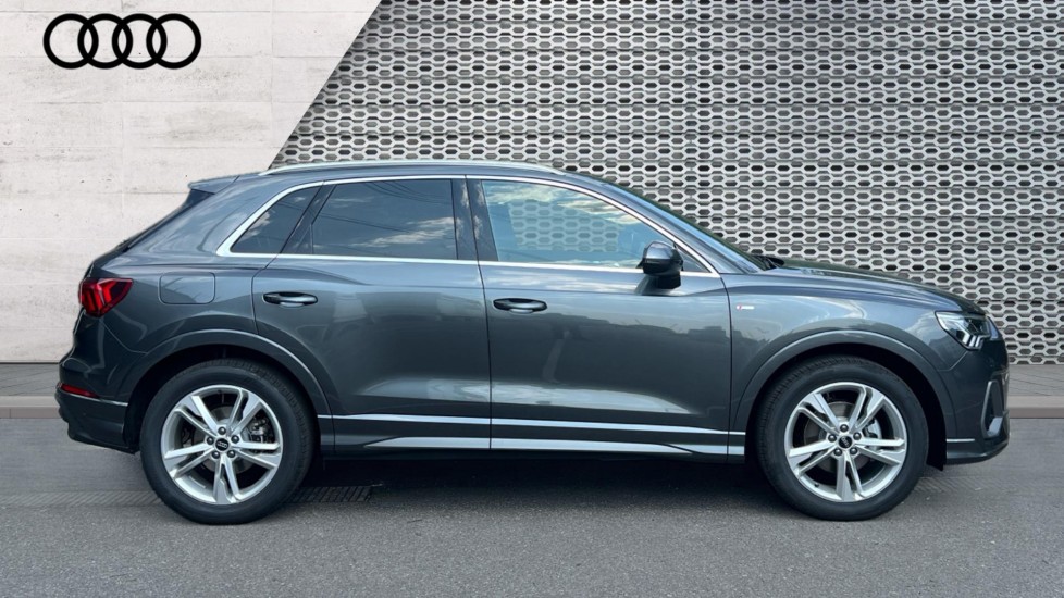 Used Audi Q3 2025 for sale - 76672589: Photo 4