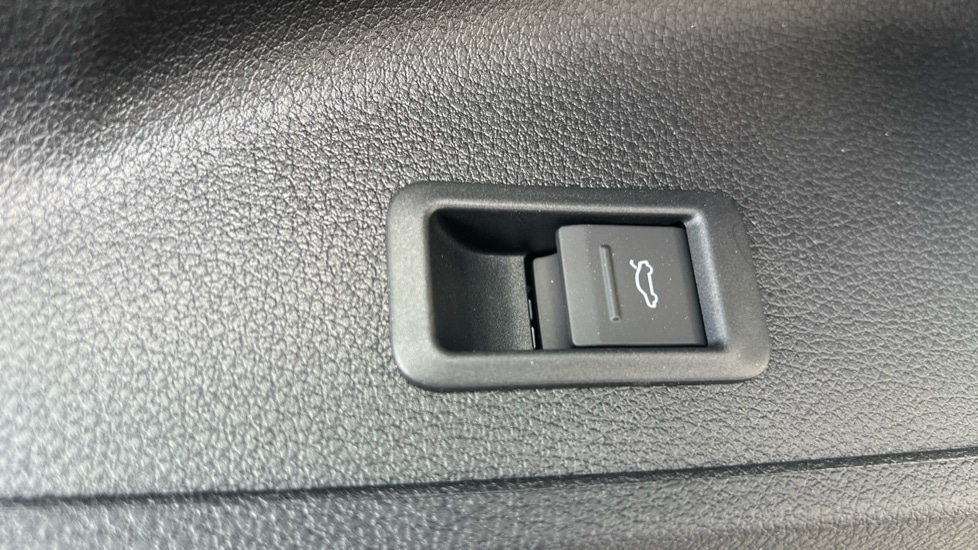 Used Audi Q3 2025 for sale - 76672589: Photo 45