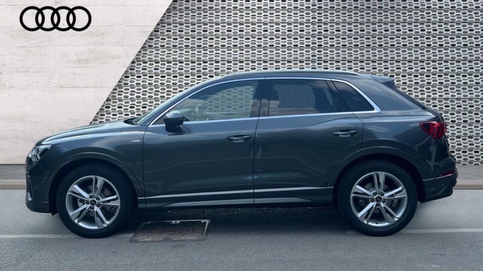 Used Audi Q3 2025 for sale - 76672589: Photo 9