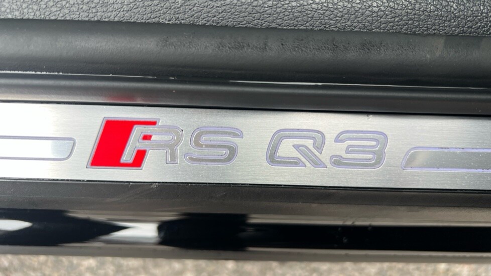 Used Audi RS Q3 2020 for sale - 76097993: Photo 41