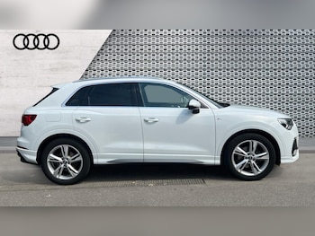 Used Audi Q3 2020 for sale - 75665038: Photo