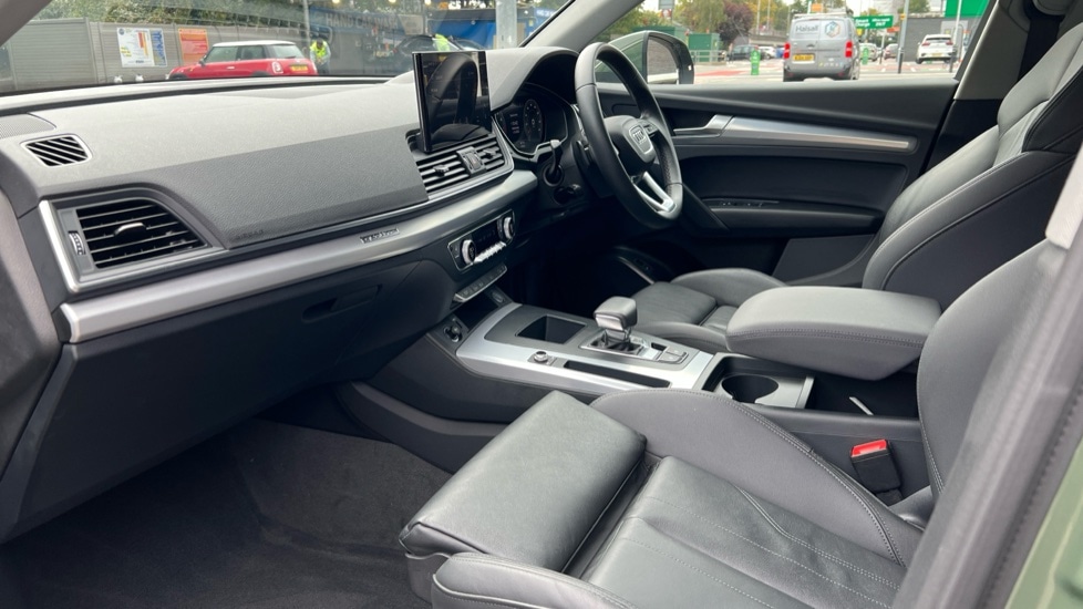 Used Audi Q5 2023 for sale - 76124836: Photo 2