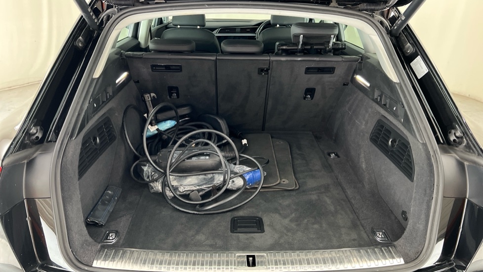 Used Audi e-tron 2022 for sale - 76826774: Photo 18