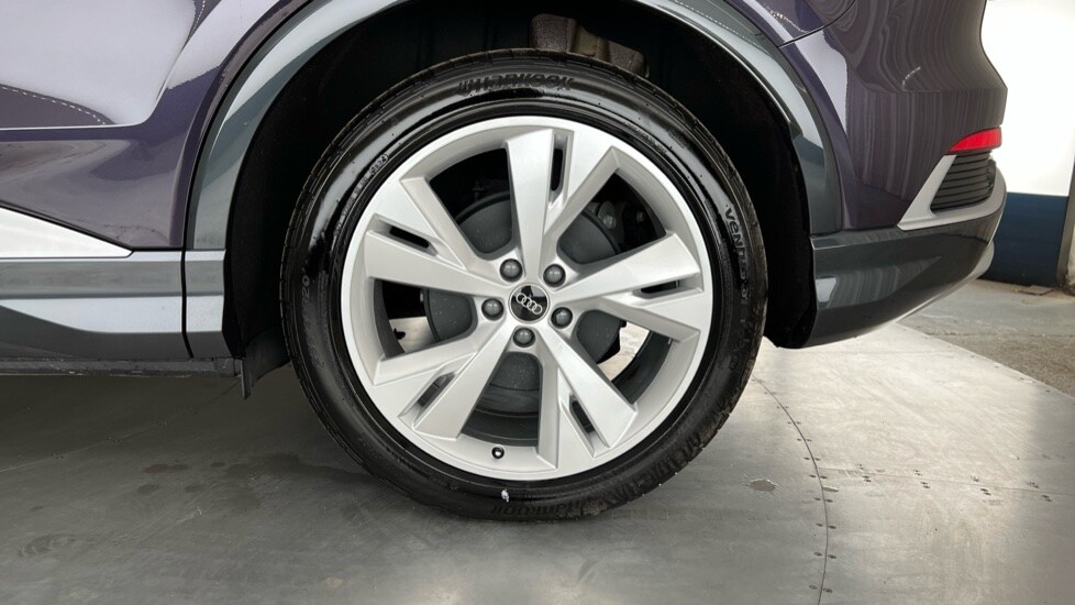 Used Audi Q4 e-tron 2024 for sale - 76355098: Photo 22