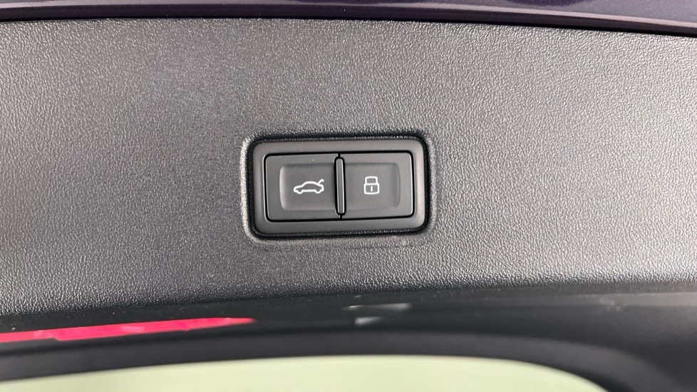 Used Audi Q4 e-tron 2024 for sale - 76355098: Photo 38