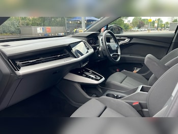 Used Audi Q4 e-tron 2023 for sale - 75610586: Photo