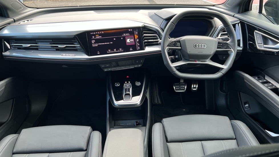 Used Audi Q4 e-tron 2025 for sale - 76894702: Photo 12